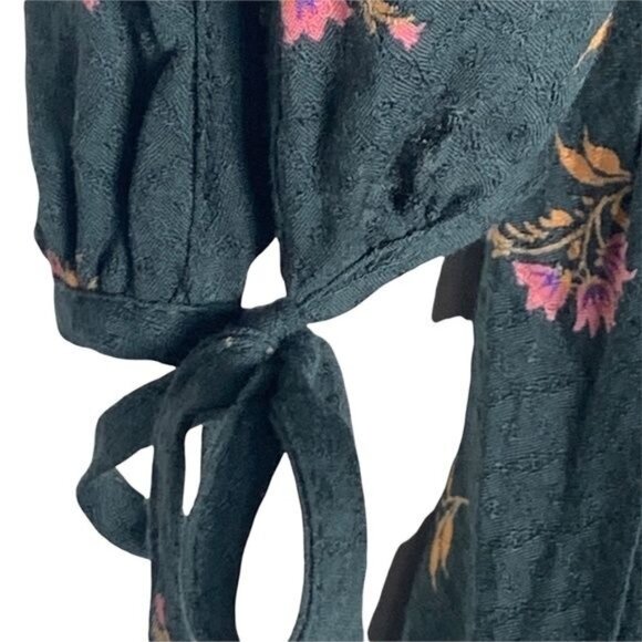 Urban Outfitters Green Floral Boho Tunic Top Long Sleeve Drawstring Size Small - Picture 4 of 10